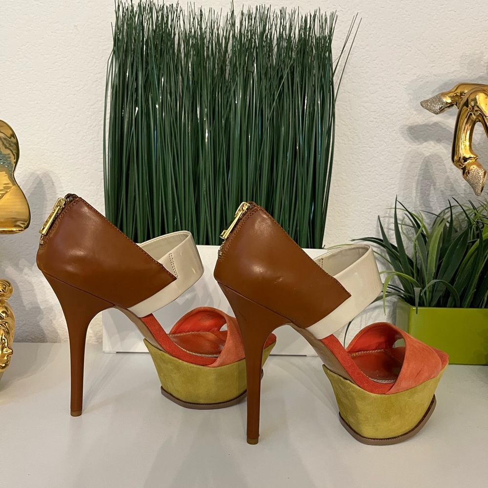 Color Block Stilettos - Picture 6 of 10
